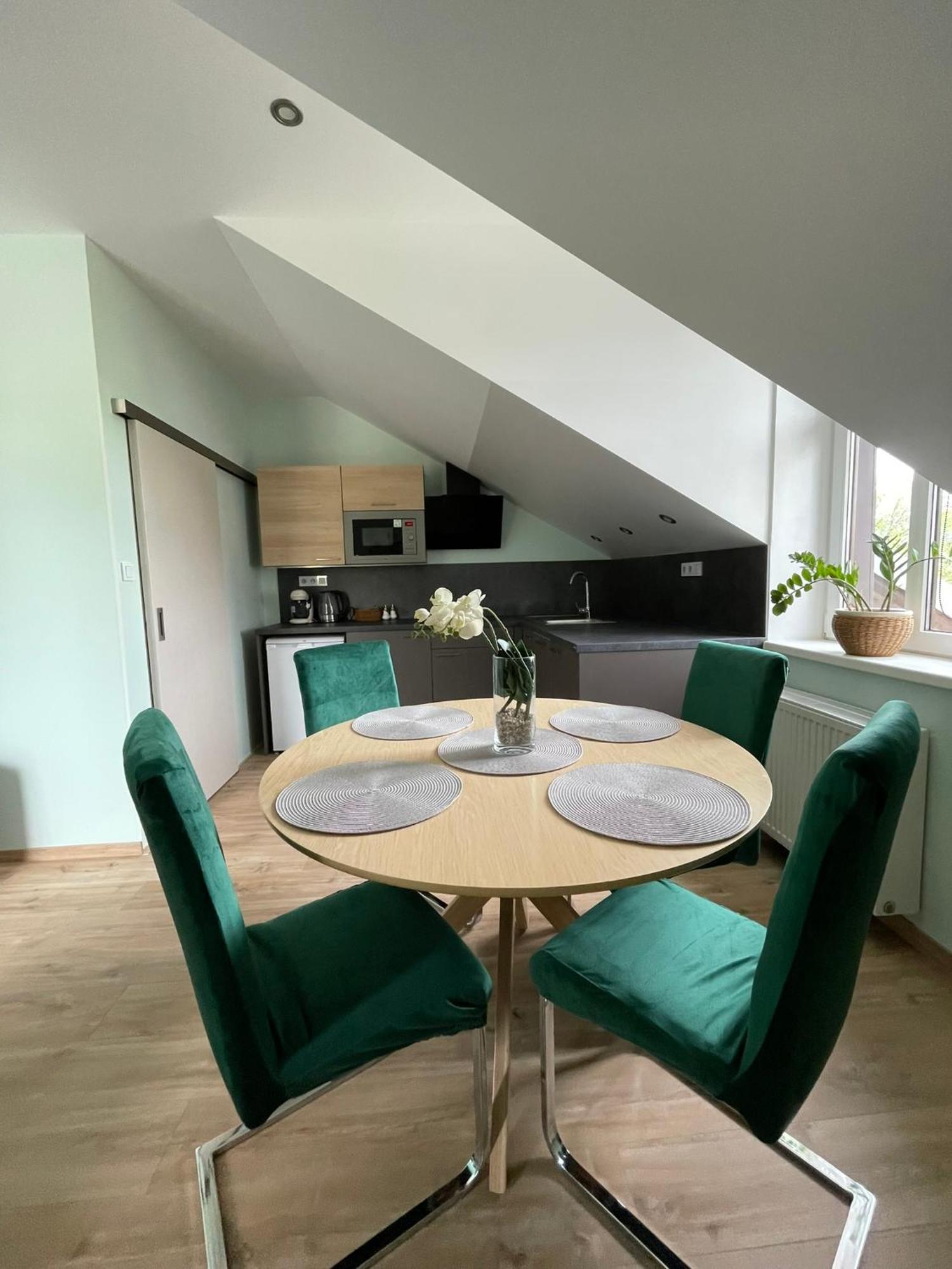 Apartmany Jasmin Либерец Екстериор снимка