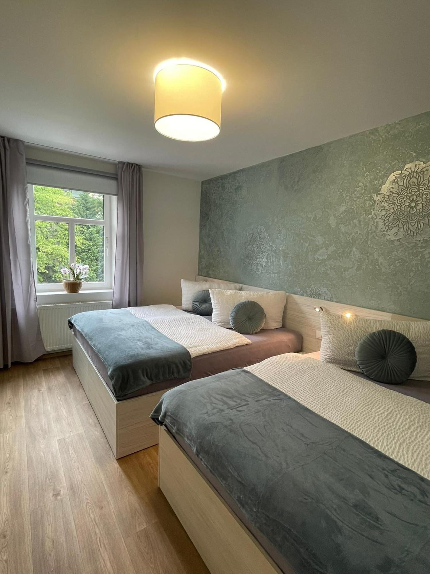 Apartmany Jasmin Либерец Екстериор снимка